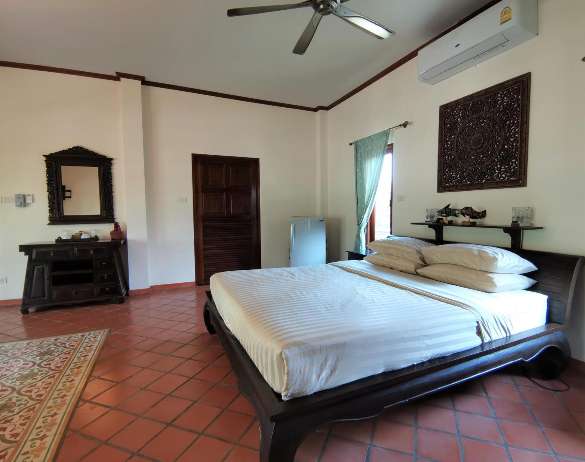 Tuna Resort Rawai Extérieur photo
